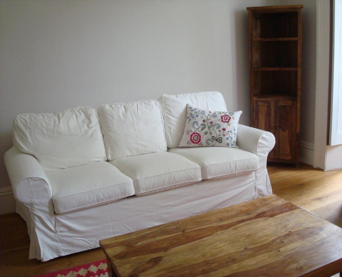 Luxury Holland Park, Sleeps 2, Free S'Fast Wifi Apartment London Ngoại thất bức ảnh