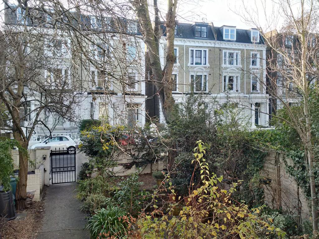 Luxury Holland Park, Sleeps 2, Free S'Fast Wifi Apartment London Ngoại thất bức ảnh