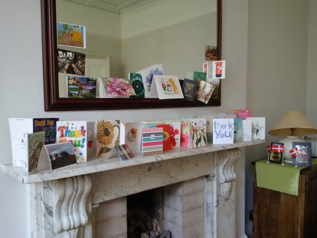 Luxury Holland Park, Sleeps 2, Free S'Fast Wifi Apartment London Ngoại thất bức ảnh